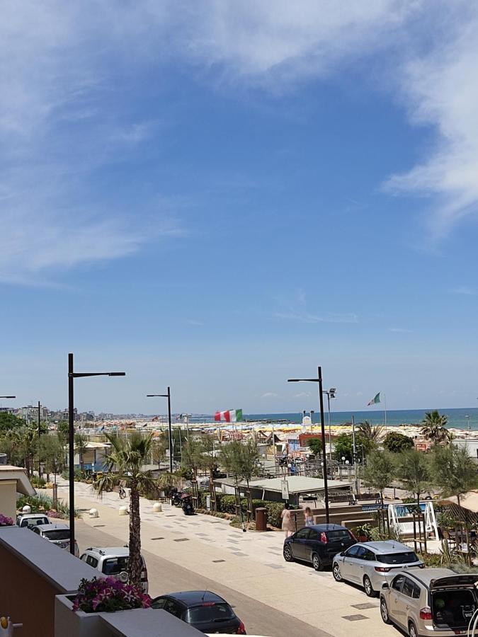 Hotel Alexander Resort Rimini Exterior photo