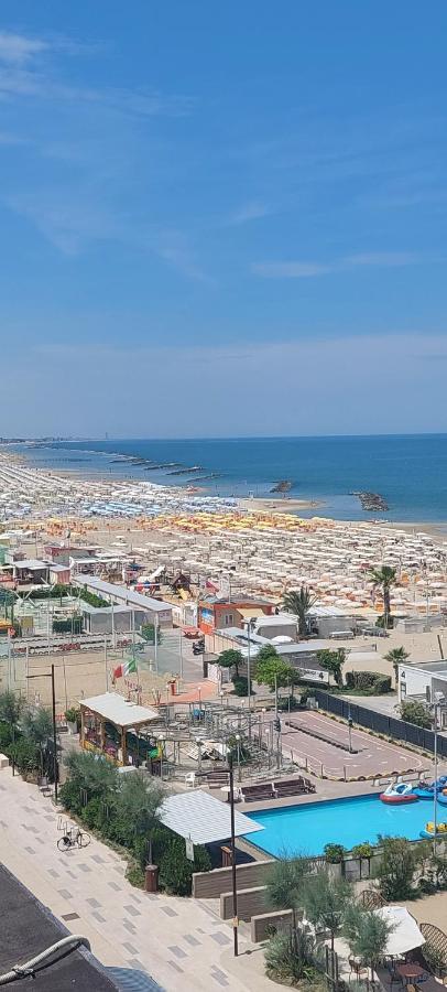 Hotel Alexander Resort Rimini Exterior photo