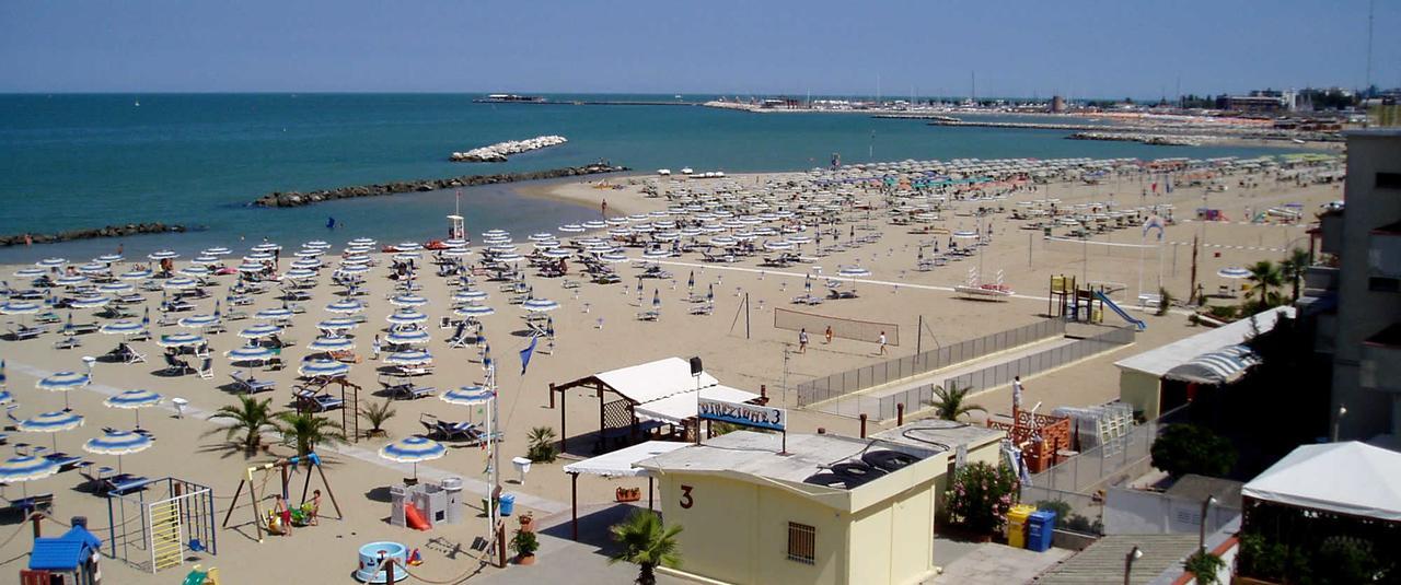 Hotel Alexander Resort Rimini Exterior photo